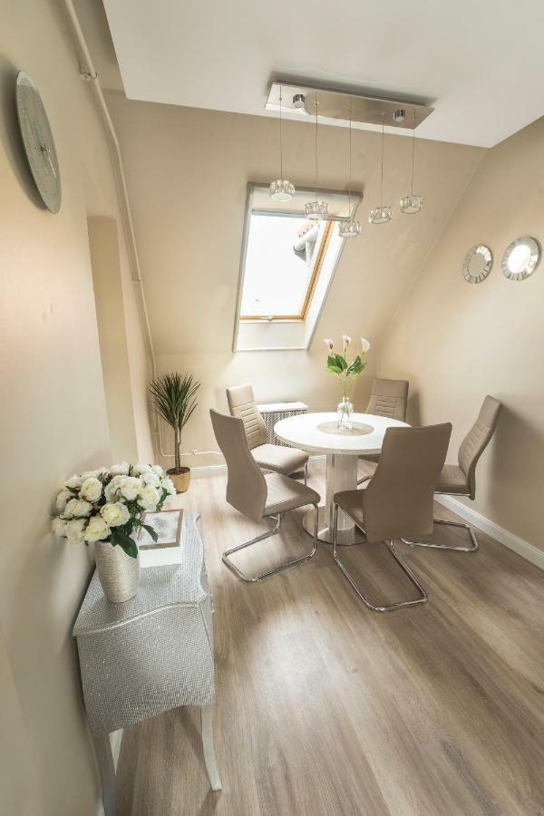 Glamour Apartman Daire Eğri Dış mekan fotoğraf